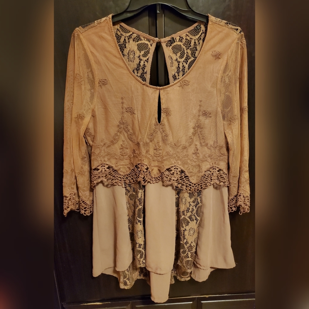 Dress Top Size Medium